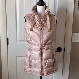 Athleta Banner Peak Down Vest, XS